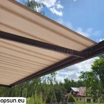 The main advantage of the Presto Mol terrace awning is the integrated cassette that protects the cover against the adverse effects of weather conditions