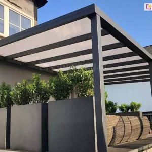 Multiwall polycarbonate is an effective and economical material for shading a terrace.